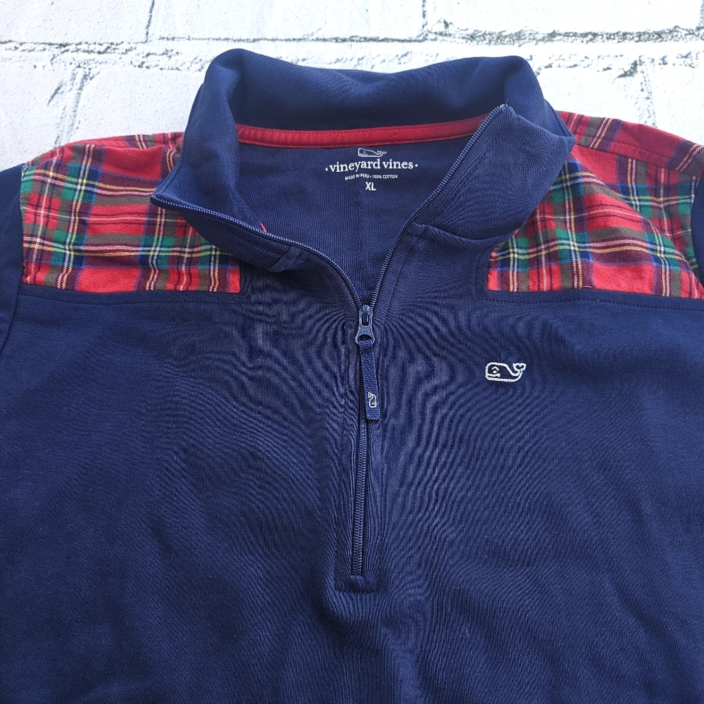 Vineyard Vines Pullover - image 5